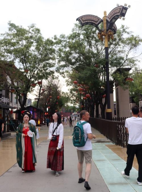 Что еще интересного я в Сиане встретил? 06 Что еще интересного я в Сиане встретил? 06