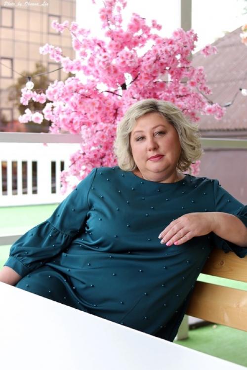 Фотосессия на носу?  Что выбрать - полный образ или макияж или причёску. 02