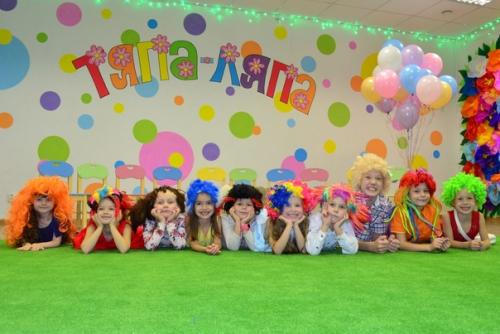 Все!  Тяпа - ляпа на Шубина 2 закрыла свои двери. 03