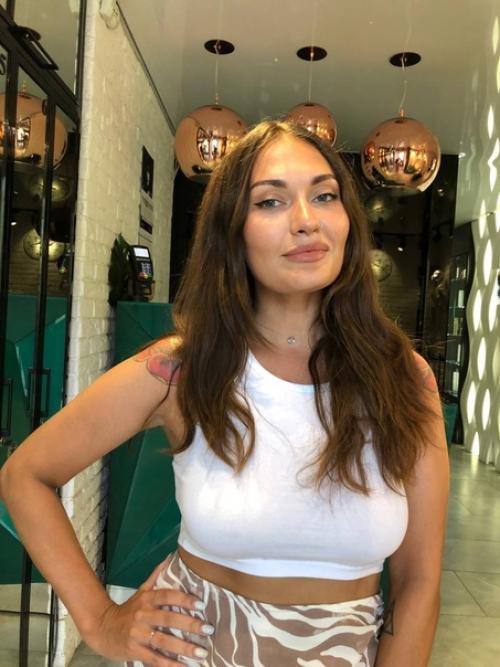 В 00-х самой популярной стрижкой была Лесенка. 04