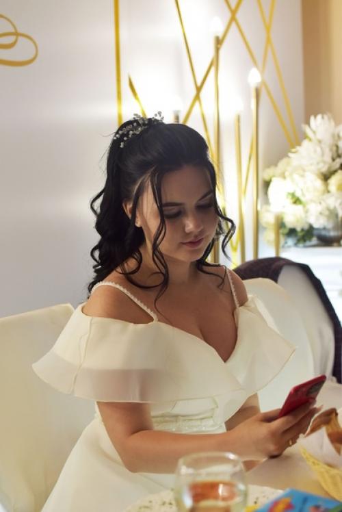 Захотелось показать этот шикарный образ невесты. 05