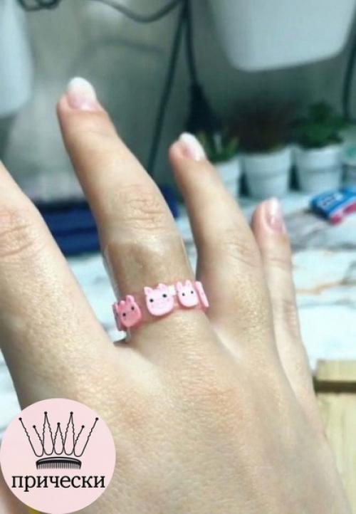 Вот такое колечко бонусом сделала для меня мой мастер. 02