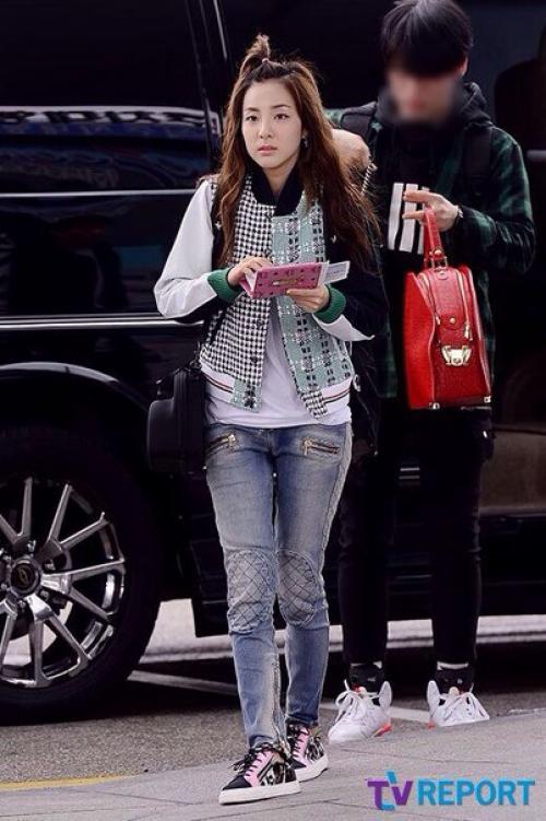 Не понимаю логику стилистов дары из 2ne1. 09 Не понимаю логику стилистов дары из 2ne1. 09