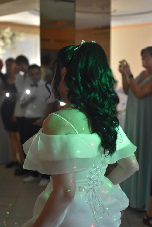 Захотелось показать этот шикарный образ невесты. 07