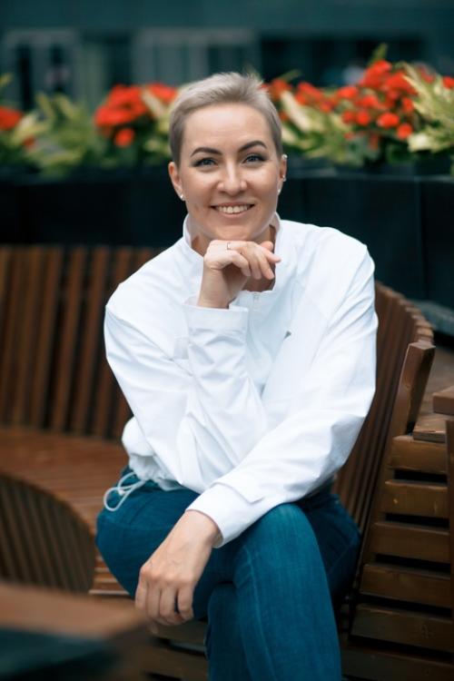 Как сильно прическа и цвет волос меняет человека это я однажды сделала эксперимент. 05