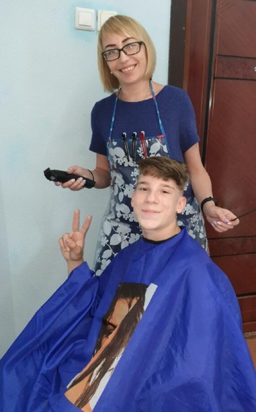 День красоты.  Для детей в СРЦ был организован день красивых и стильных. 03