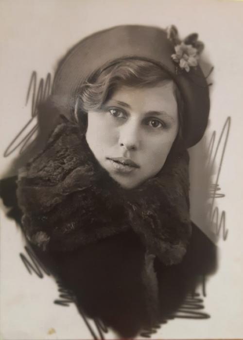 И опять погружаюсь во времена моей бабушки. 05