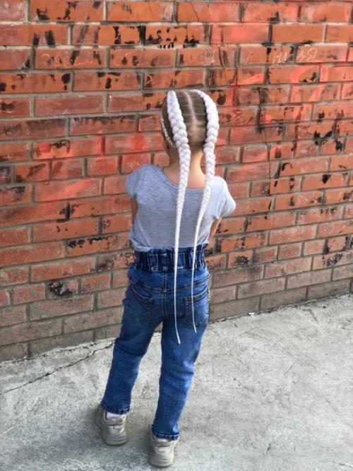 Поздравляю всех учеников с началом учебного года! 02