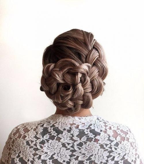 Шикарная прическа с розой! 09