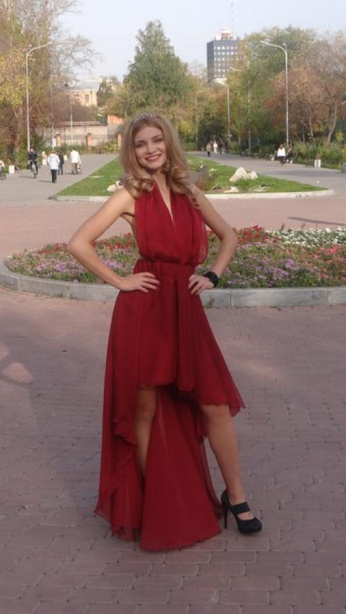 Номинация: женский модный образ Longhair (прическа на длинных волосах). 09