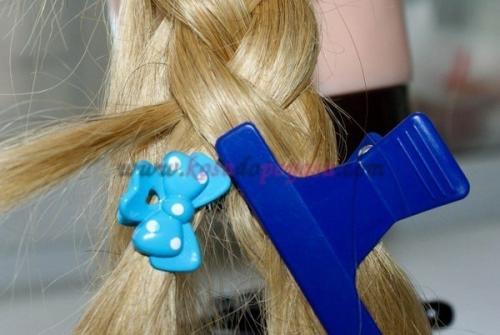 Французская коса с бантиками по диагонали. 05