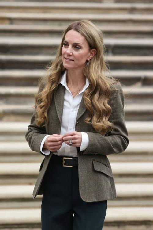 Новое появление прынца и принцессы уэльских. 01 Новое появление прынца и принцессы уэльских. 01