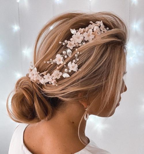 Мы выбираем прическу на свадьбу: 1-6? 02