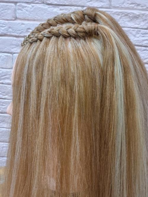 Причёска отлично подходит на праздник, фото сессию. 01