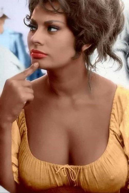 Великолепная.  Таким образом, если вам посчастливилось сохранить в себе душу ребенка, тогда самое лучшее в вашей жизни еще впереди. 07