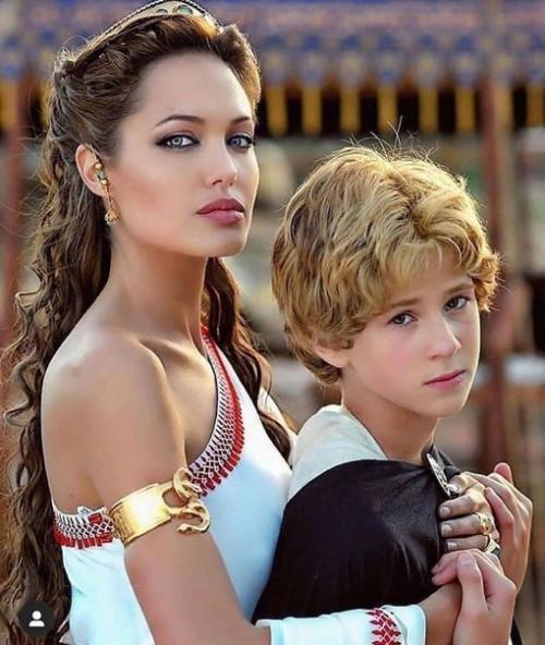 Какая же она красотка! 05