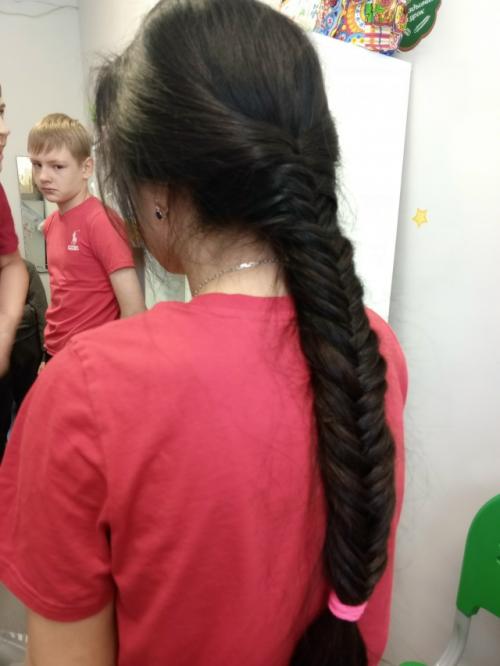 У нас в школе прошел необычный и очень красивый день Школьных Косичек! 06