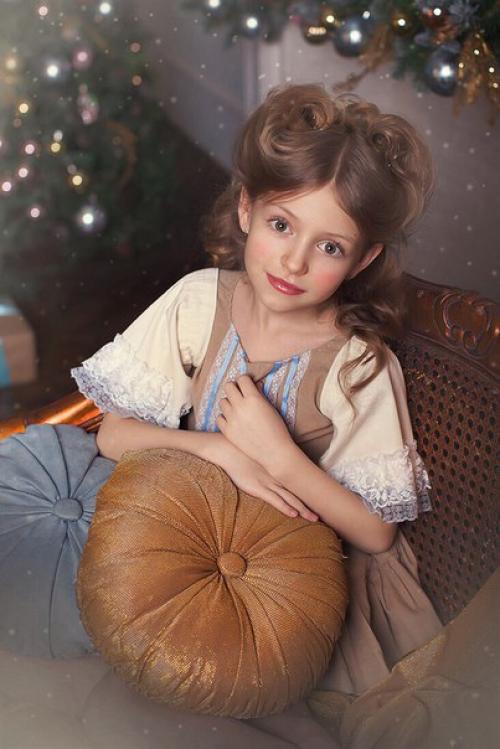 Я обязательно как-нибудь сделаю подборку детей, которых действительно можно называть профессиональными моделями. 01