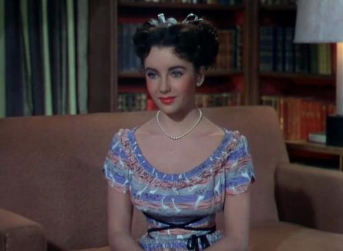 Выложу одни из своих любимых образов Элизабет, оба фильма 1948 года: Неугомонная Джулия и свидание с Джуди. 01