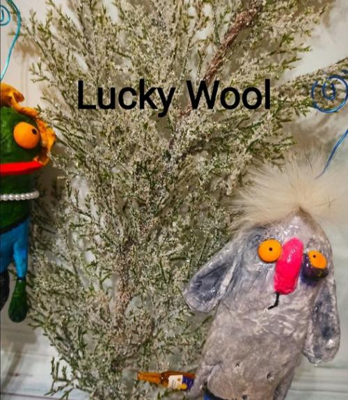 Этого красавца в новых, подаренных на новый год, трикошках и уже с расписным левым глазом в моих любимых цветах уже нет. 03 Этого красавца в новых, подаренных на новый год, трикошках и уже с расписным левым глазом в моих любимых цветах уже нет. 03