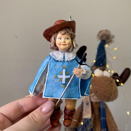 Я бы Хотела Подарить Маме Игрушку, Которая Выглядела бы как Маленькая она. 03