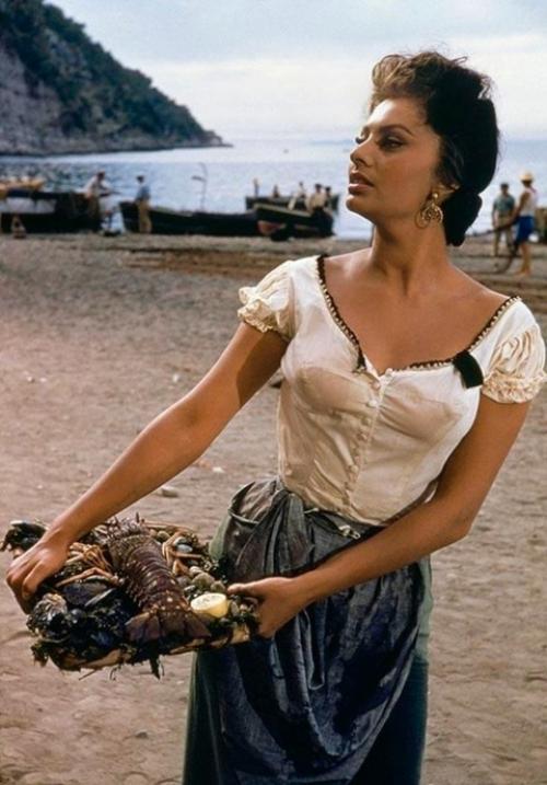 Великолепная.  Таким образом, если вам посчастливилось сохранить в себе душу ребенка, тогда самое лучшее в вашей жизни еще впереди. 04