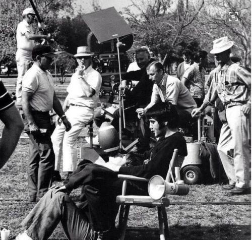 Элвис и Джейн Эллиот (сестра Барбара в Change of Habit 1969 года). 03 Элвис и Джейн Эллиот (сестра Барбара в Change of Habit 1969 года). 03