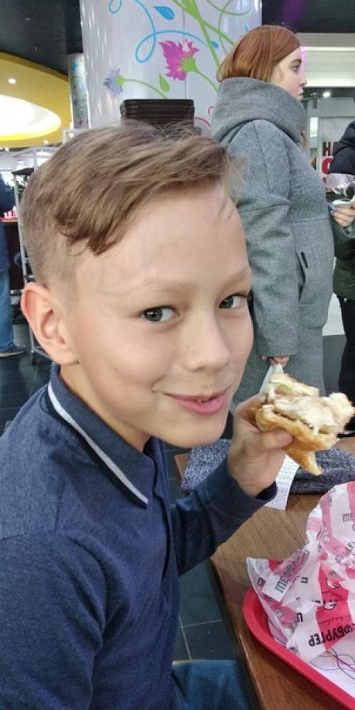 Подопечные фонда Звёзды Детям - красивые ребята. 04