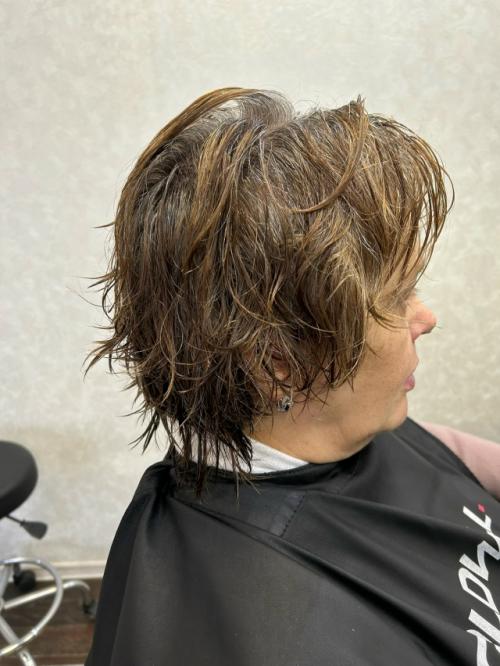 Не устаю говорить о том, что стрижка, цвет волос меняют внешность кординально. 04