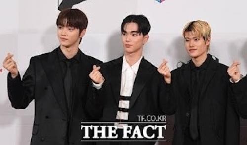 Theqoo пресс - фотографии Riize на красной дорожке The Fact Music Awards 2023. 03 Theqoo пресс - фотографии Riize на красной дорожке The Fact Music Awards 2023. 03