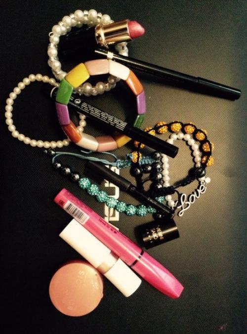 1 фото: если вы делаете макияж, то и прическа должна быть класс! 06