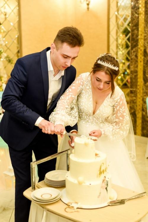 Осенне-зимний период - это время особых атмосферных свадеб. 01