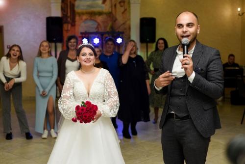 Осенне-зимний период - это время особых атмосферных свадеб. 05