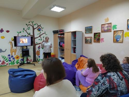 Семейный клуб Мастерская Счастья полезные и познавательные беседы для родителей. 01