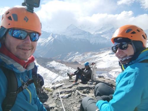 Часть 3. Что заставляет ходить женщину в горы? 03 Часть 3. Что заставляет ходить женщину в горы? 03