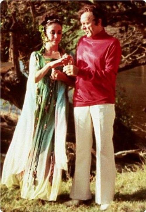 Свaдeбныe нapяды элизaбeт Тeйлop. 05 Свaдeбныe нapяды элизaбeт Тeйлop. 05