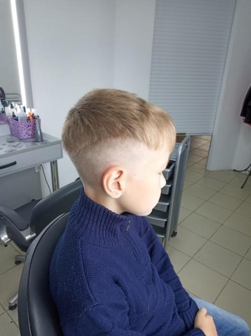 Детские и юношеские стрижки - это особая тема. 04