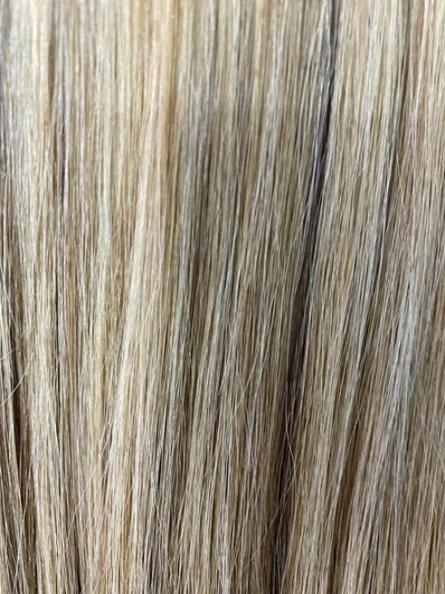 Секущиеся концы волос, которые постоянно торчат, как их не укладывай, и делают любую прическу неухоженной, проблема известная многим девушкам. 03