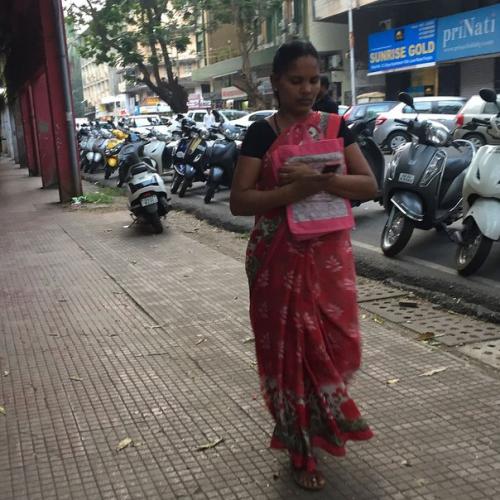 Мне тут задали очень женский вопрос - красивы ли местные женщины. 03 Мне тут задали очень женский вопрос - красивы ли местные женщины. 03