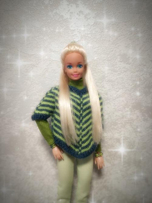 В общем, европеечку пришлось тоже, перепрошить: резинка намертво окрасила ей волосы (. 05