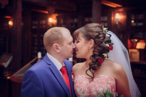 Свадебный, вечерний макияж, а также свадебные, вечерние прически, наращивание ресничек. 04