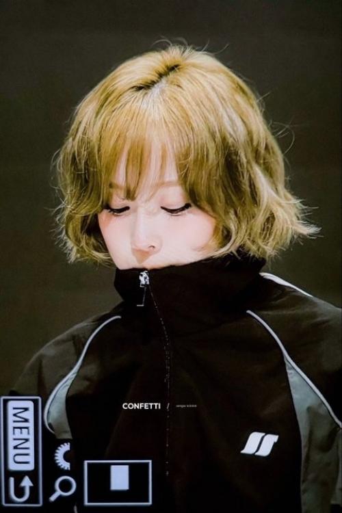 В последнее время причёска винтер такая классная. 03