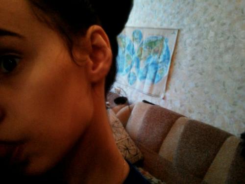 Поясните, пожалуйста. P. s. 4 фото специально, чтоб было видно брови (знаю, что я на нём не оч получилась). 06