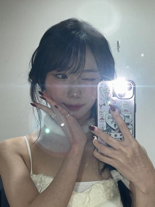 Fancafe@kep1er\_Official Youngeun. 01