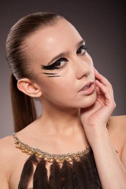 Ретушь портрета.  Фото предоставил фотограф: Krzysztof Halaburda, модель: Maja C., Make - up Artist: Weronika Sikora. 01