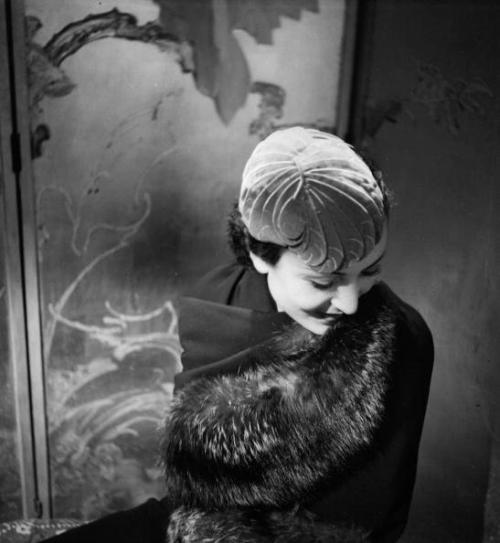 Причёски и шляпки 1930-х годов. 03