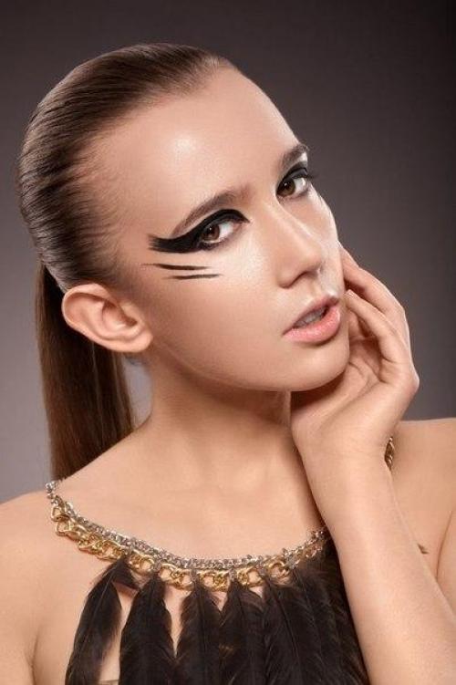 Ретушь портрета.  Фото предоставил фотограф: Krzysztof Halaburda, модель: Maja C., Make - up Artist: Weronika Sikora. 06