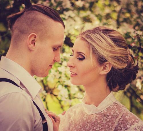 Свадебный, вечерний макияж, а также свадебные, вечерние прически, наращивание ресничек. 09