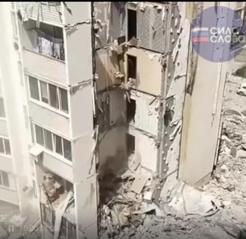 Взрыв в Саратове: рухнула многоэтажка, есть погибшие. 01