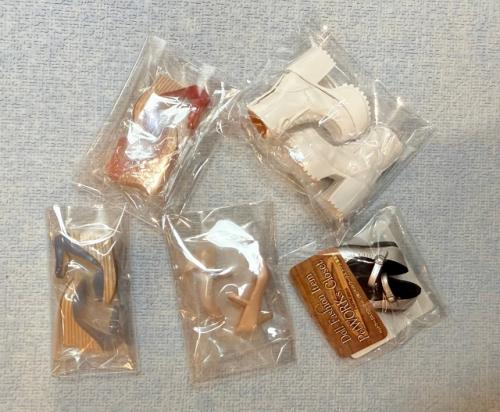 Приехала посылочка от Инны, это что-то невероятное, как обычно. 05